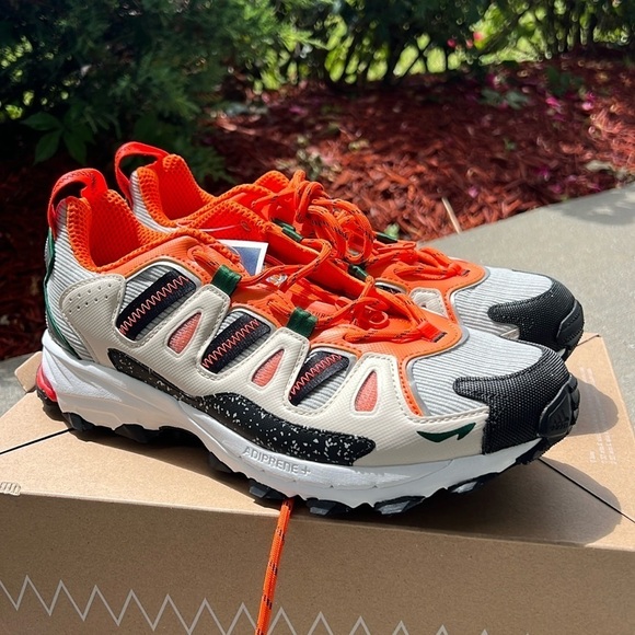 Adidas Superturf Adventure Men's Size 9.5 - Picture 1 of 5